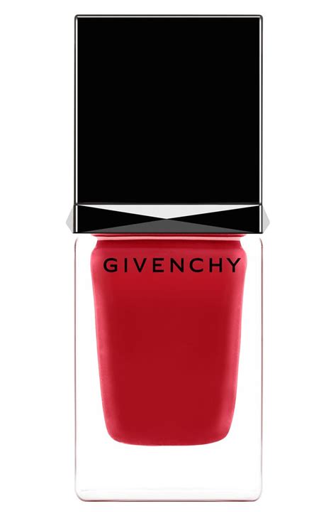 product reviews and shades of Le Vernis Nail Polish by Givenchy